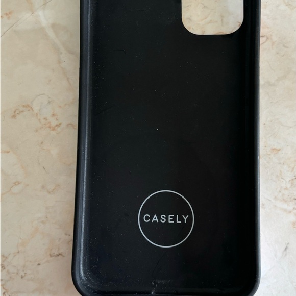 Iphone 11 case by Casely - Picture 2 of 2